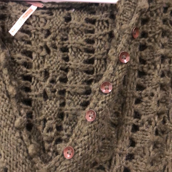 FREE PEOPLE top size small - Picture 3 of 5